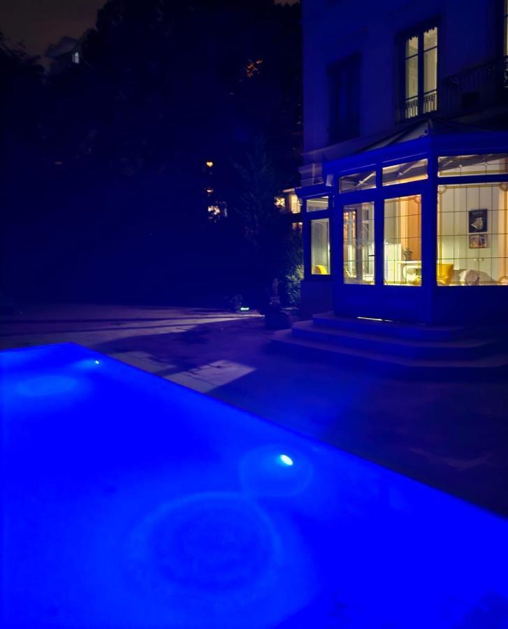 Chateau Grandclement Lyon Villeurbanne Niveau Rdc - Tresor Cache En Ville Avec Vue Piscine Et Parc วีเลอร์บาน ภายนอก รูปภาพ